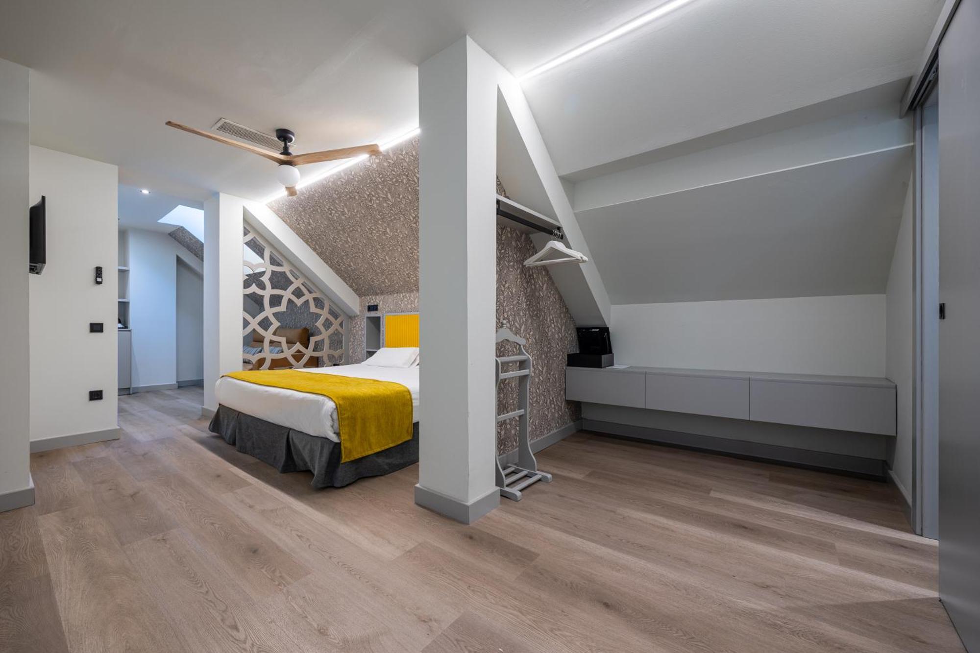Atarazanas Malaga Boutique Hotel — Photos 1